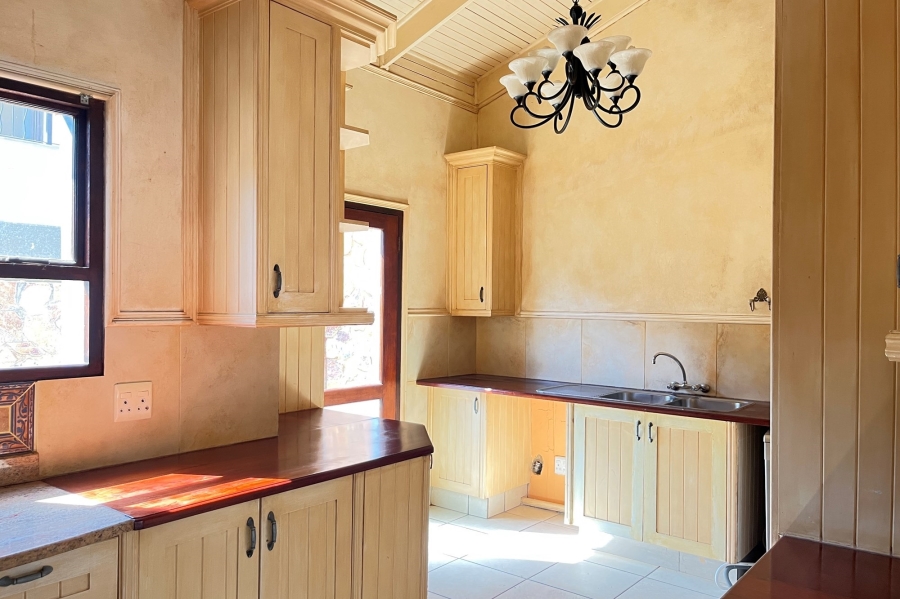 3 Bedroom Property for Sale in Estate D Afrique North West